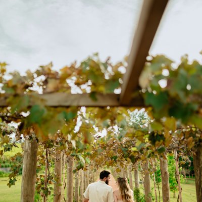 Murilo e Victória | Ensaio | Vinícula Biagi - Foto 31 - Casamentos por Coretti Fotógrafo