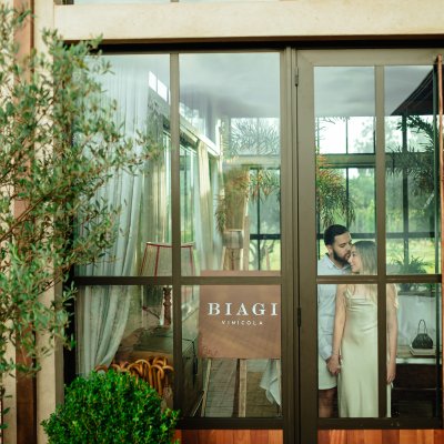 Murilo e Victória | Ensaio | Vinícula Biagi - Foto 45 - Casamentos por Coretti Fotógrafo